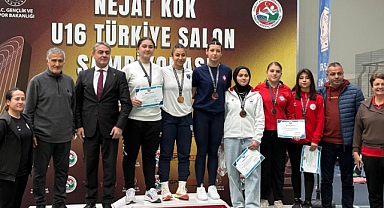 Elazığlı Sporcular U16 Salon Türkiye Şampiyonası’na damga vurdu