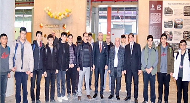 Erol, Gazi MTAL'yi ziyaret etti