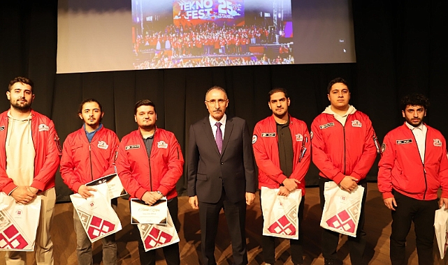 FÜ'si, Teknofest başarılarını ödüllendirdi
