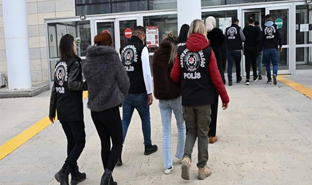 Masaj salonuna operasyon