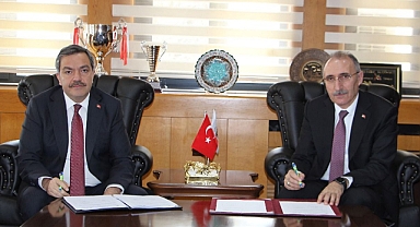 Üniversiteler arasında iş birliği protokolü imzalandı