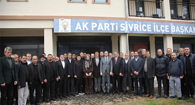 AK Parti’den 8 ilçede bayramlaşma programı