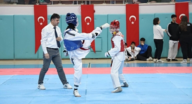 Elazığ'da Okul sporları müsabakalarına yoğun katılım