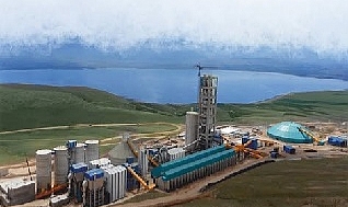 Seza Çimento 10. yılını kutladı