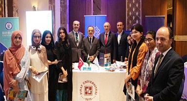Fırat Üniversitesi, Pakistan'da düzenlenen eğitim fuarında tanıtıldı