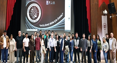 İletişim fakültesi öğrencileri bilgilendirildi