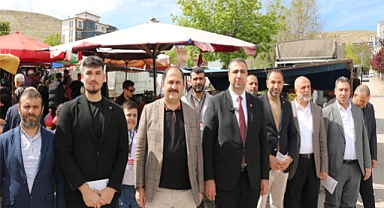 Saadet Partisi Abdullahpaşa'da vatandaşın nabzını tuttu