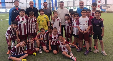 Bozkurt, Genç futbolcu adaylarını ziyaret etti