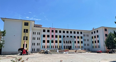 Özel gereksinimli öğrencilere yeni okul, öğretmenlere modern tesis
