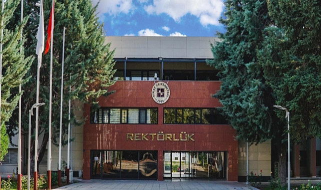 FÜ'si Mühendislik fakültesinde akreditasyon başarısı