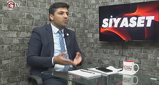 Yeniden Refah Partisi İl Başkanı Av. Erhun Karakuş Siyaset Gündemini Değerlendiriyor