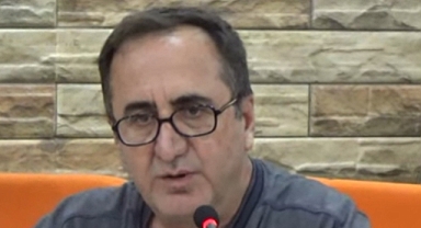 Elazığ Belediyesi vatandaşları ikna etmeye çalışıyor