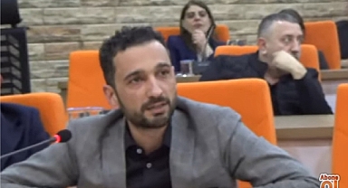 Soysal; "Bari size, bize saygıları yok. Makamınıza saygıları olsun."